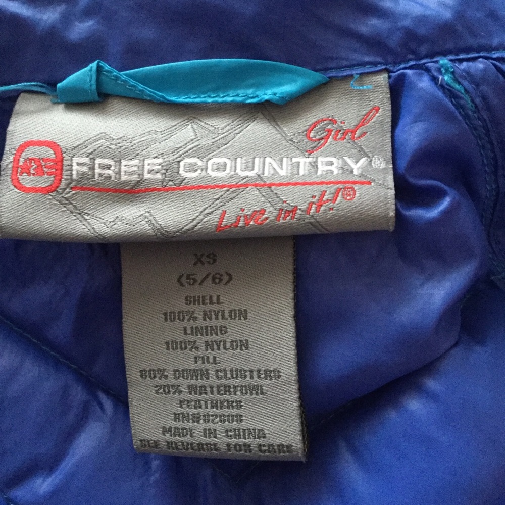 EUC kids Down Vest LOOKS NEW - Picture 5 of 7